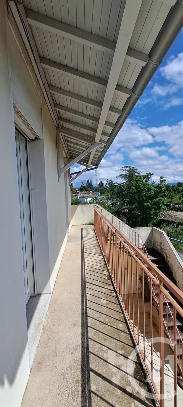 Appartement T3 &agrave; louer - 3 pi&egrave;ces - 49,21 m2 - Valence - 26 - RHONE-ALPES