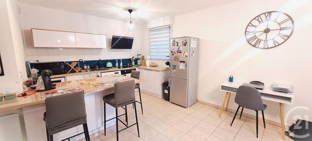 Appartement T2 &agrave; louer - 2 pi&egrave;ces - 51,75 m2 - Valence - 26 - RHONE-ALPES