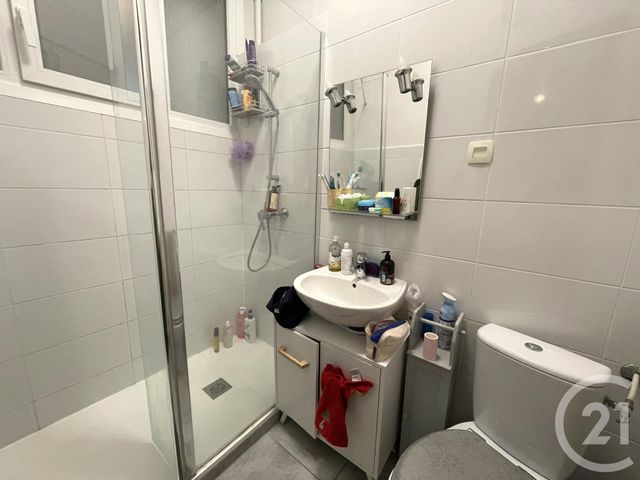 Appartement T4 &agrave; louer - 4 pi&egrave;ces - 109,76 m2 - Valence - 26 - RHONE-ALPES