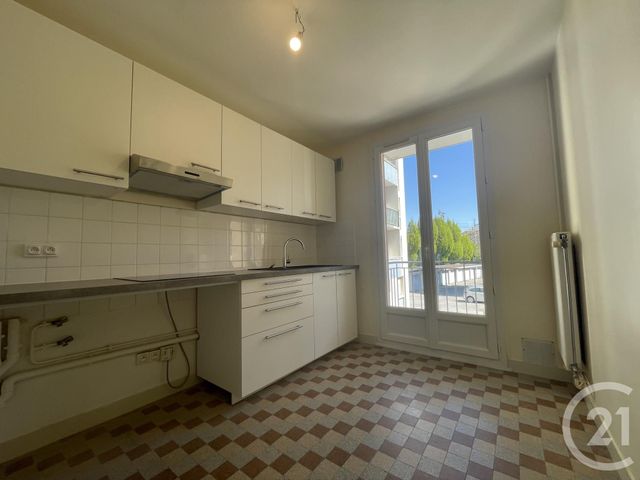 Appartement T3 &agrave; louer - 3 pi&egrave;ces - 58,68 m2 - Bourg Les Valence - 26 - RHONE-ALPES