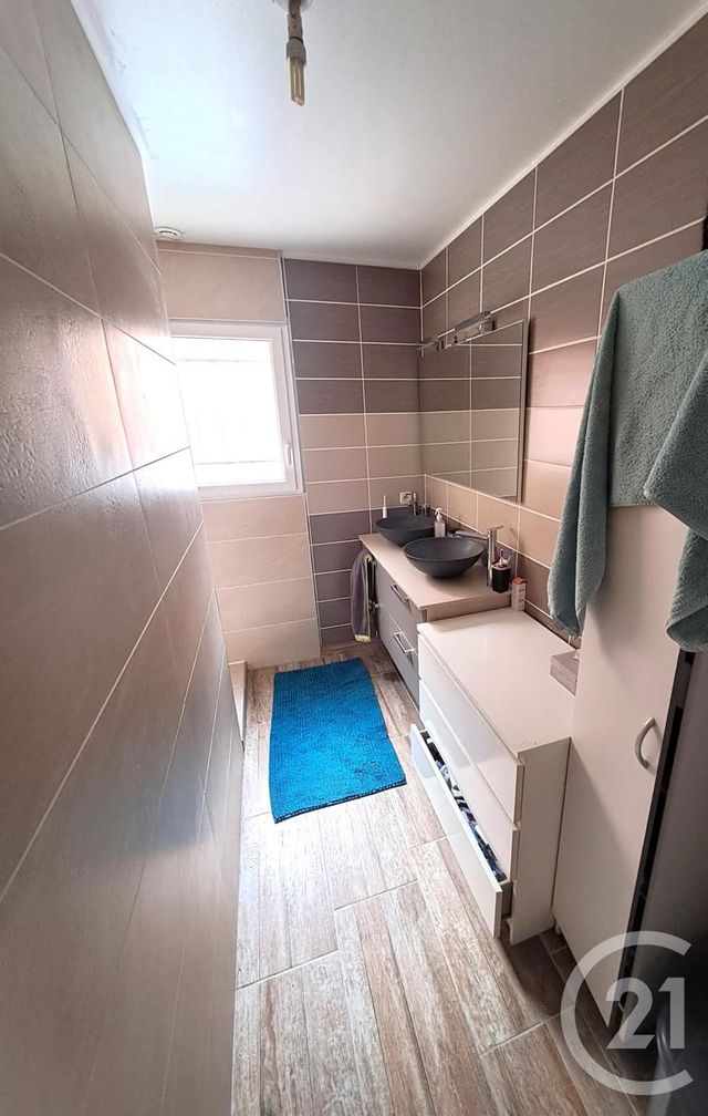 Maison &agrave; louer - 4 pi&egrave;ces - 96 m2 - Alixan - 26 - RHONE-ALPES