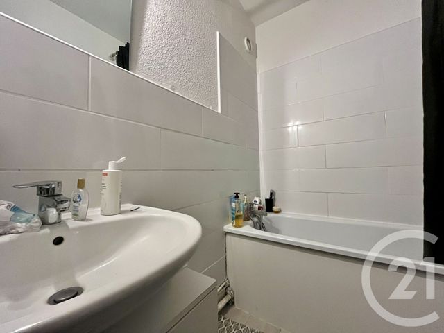 Appartement F3 &agrave; vendre - 3 pi&egrave;ces - 68,48 m2 - Valence - 26 - RHONE-ALPES