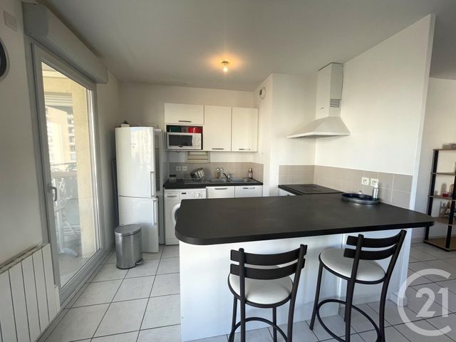 Appartement T3 &agrave; louer - 3 pi&egrave;ces - 65 m2 - Valence - 26 - RHONE-ALPES