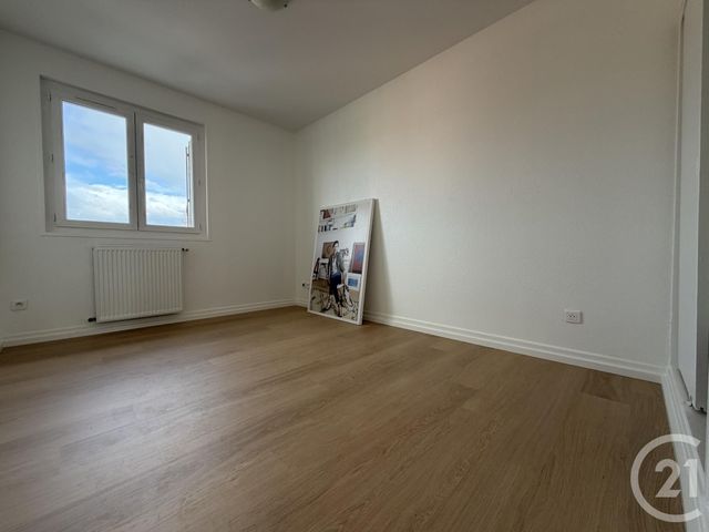 Appartement T4 &agrave; vendre - 4 pi&egrave;ces - 73,40 m2 - Bourg Les Valence - 26 - RHONE-ALPES