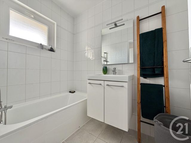 Appartement T4 &agrave; vendre - 4 pi&egrave;ces - 73,40 m2 - Bourg Les Valence - 26 - RHONE-ALPES