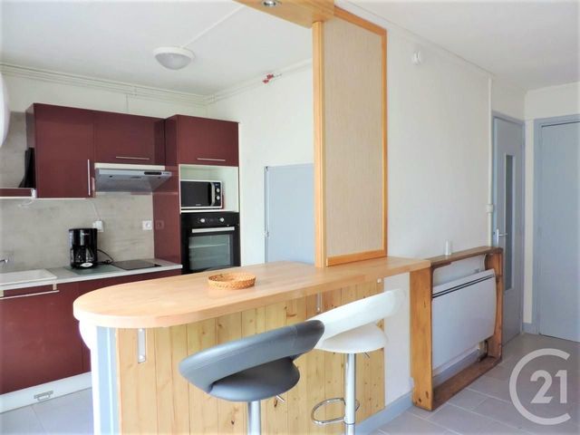 Appartement T3 &agrave; louer - 3 pi&egrave;ces - 46,43 m2 - Valence - 26 - RHONE-ALPES