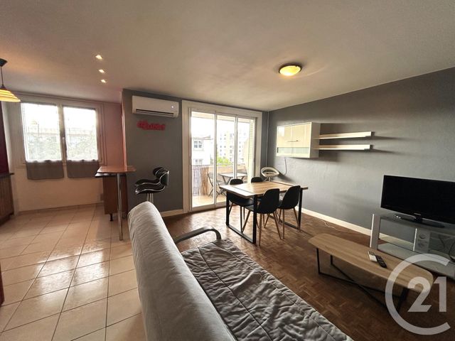 Appartement T2 &agrave; louer - 2 pi&egrave;ces - 45 m2 - Bourg Les Valence - 26 - RHONE-ALPES