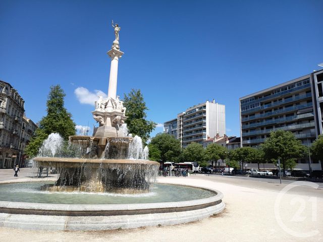 Appartement F4 &agrave; vendre - 4 pi&egrave;ces - 103 m2 - Valence - 26 - RHONE-ALPES