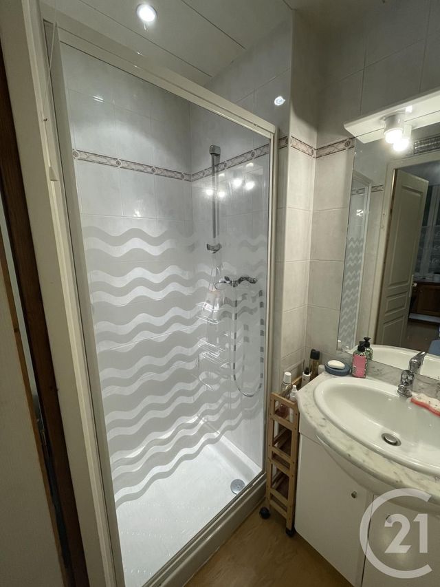 Appartement Studio &agrave; louer - 1 pi&egrave;ce - 24,04 m2 - Valence - 26 - RHONE-ALPES