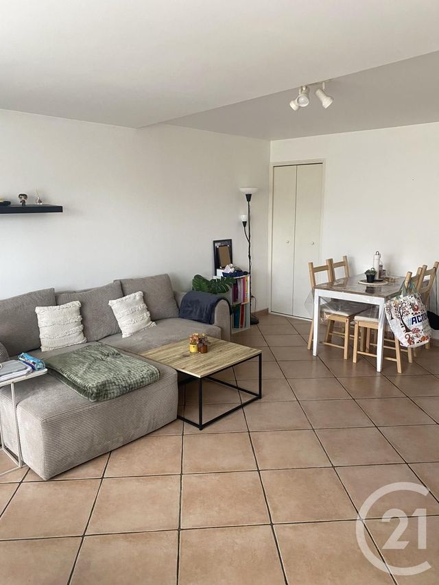 Appartement T2 &agrave; louer - 2 pi&egrave;ces - 48,60 m2 - Valence - 26 - RHONE-ALPES