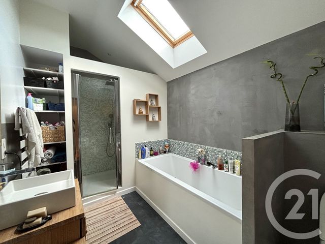 Maison &agrave; vendre - 10 pi&egrave;ces - 171 m2 - Guilherand Granges - 07 - RHONE-ALPES