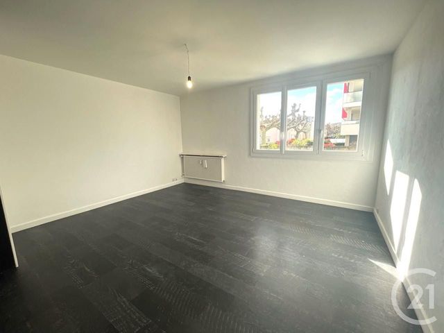 Appartement T3 &agrave; louer - 3 pi&egrave;ces - 61,14 m2 - Valence - 26 - RHONE-ALPES