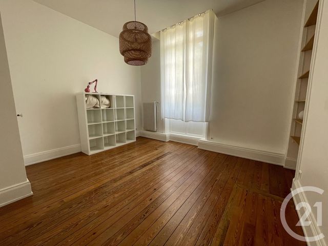 Appartement T6 &agrave; louer - 6 pi&egrave;ces - 175,19 m2 - Valence - 26 - RHONE-ALPES