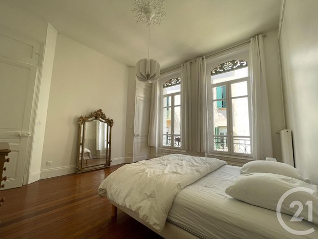 Appartement T6 &agrave; louer - 6 pi&egrave;ces - 175,19 m2 - Valence - 26 - RHONE-ALPES