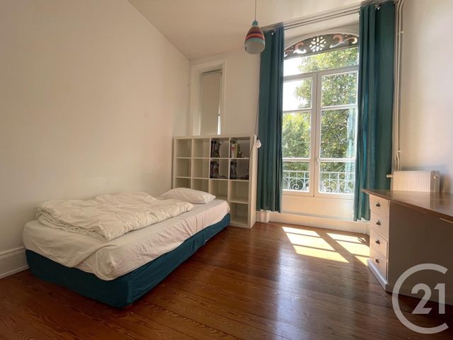 Appartement T6 &agrave; louer - 6 pi&egrave;ces - 175,19 m2 - Valence - 26 - RHONE-ALPES