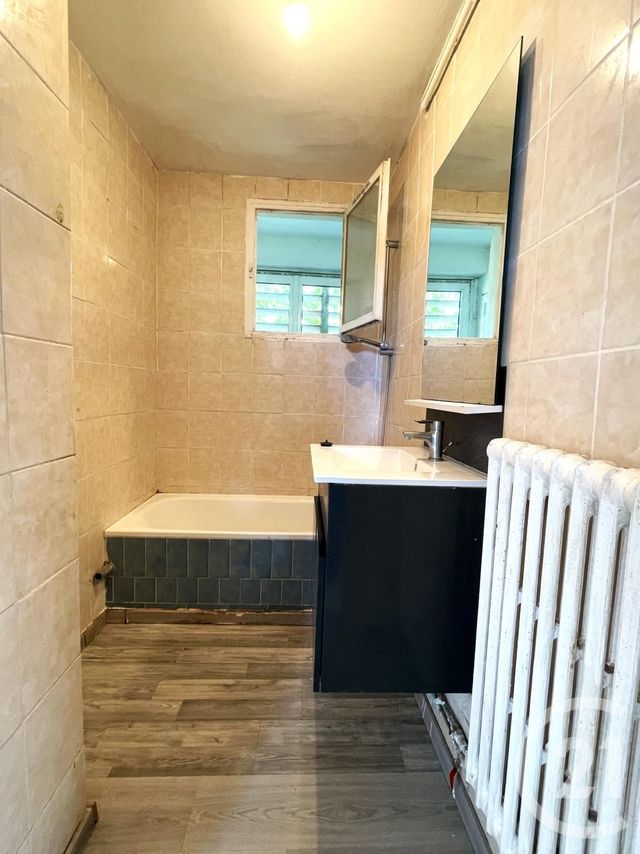 Appartement T4 &agrave; louer - 4 pi&egrave;ces - 66,62 m2 - Bourg Les Valence - 26 - RHONE-ALPES