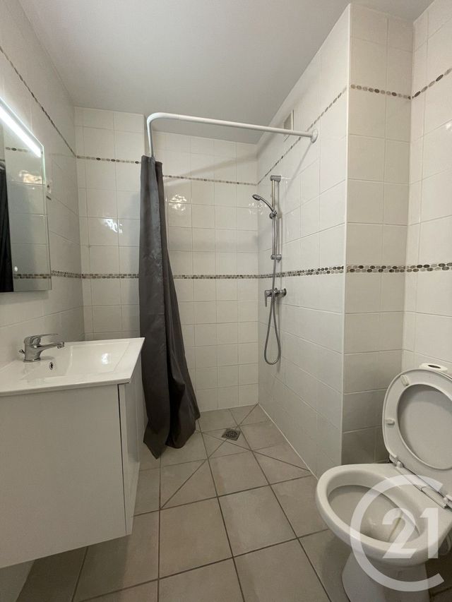 Appartement T3 &agrave; louer - 3 pi&egrave;ces - 51,18 m2 - Bourg Les Valence - 26 - RHONE-ALPES