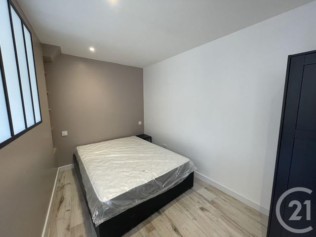Appartement Studio &agrave; louer - 1 pi&egrave;ce - 24,50 m2 - Valence - 26 - RHONE-ALPES