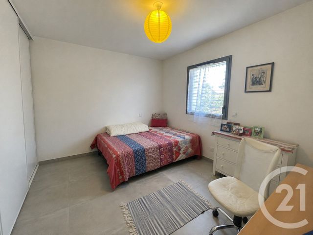 Appartement F3 &agrave; louer - 3 pi&egrave;ces - 76,23 m2 - Valence - 26 - RHONE-ALPES