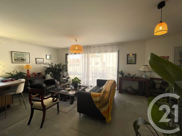 Appartement F3 &agrave; louer - 3 pi&egrave;ces - 76,23 m2 - Valence - 26 - RHONE-ALPES
