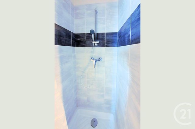 Appartement T2 &agrave; louer - 2 pi&egrave;ces - 33,25 m2 - Valence - 26 - RHONE-ALPES