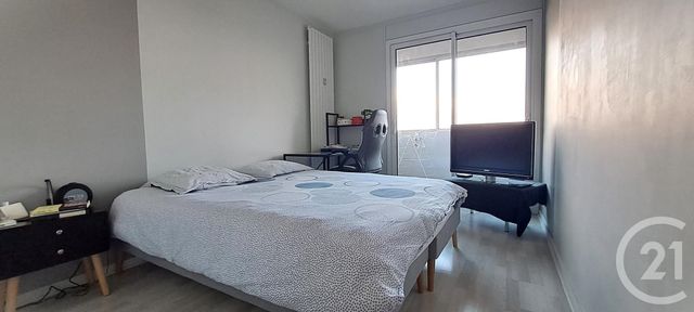 Appartement T4 &agrave; louer - 4 pi&egrave;ces - 82,19 m2 - Bourg Les Valence - 26 - RHONE-ALPES