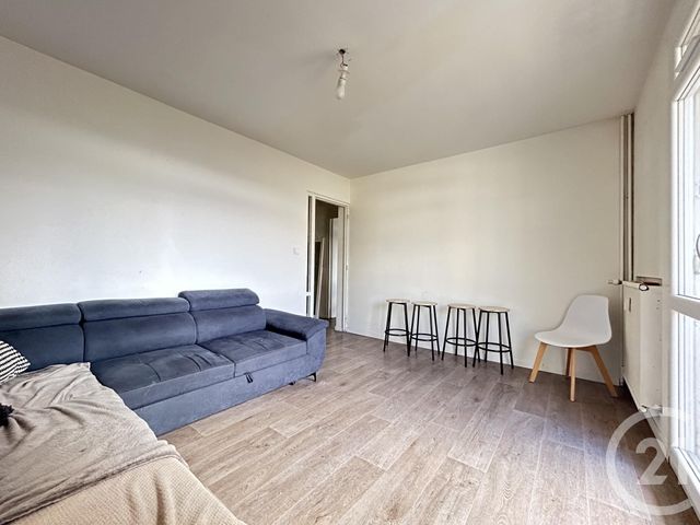 Appartement T3 &agrave; louer - 3 pi&egrave;ces - 55,56 m2 - Valence - 26 - RHONE-ALPES