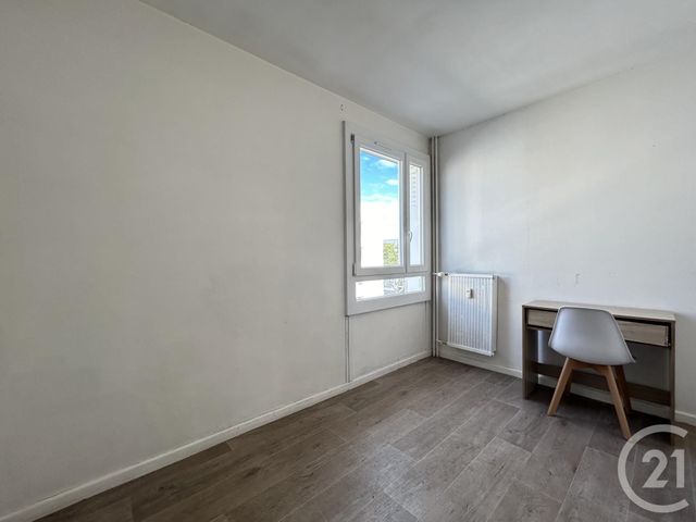 Appartement T3 &agrave; louer - 3 pi&egrave;ces - 55,56 m2 - Valence - 26 - RHONE-ALPES