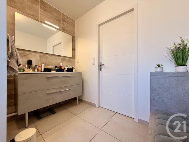 Appartement T4 &agrave; vendre - 4 pi&egrave;ces - 90,59 m2 - Soyons - 07 - RHONE-ALPES