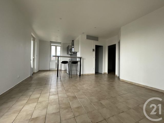 Appartement T3 &agrave; louer - 3 pi&egrave;ces - 49,21 m2 - Valence - 26 - RHONE-ALPES