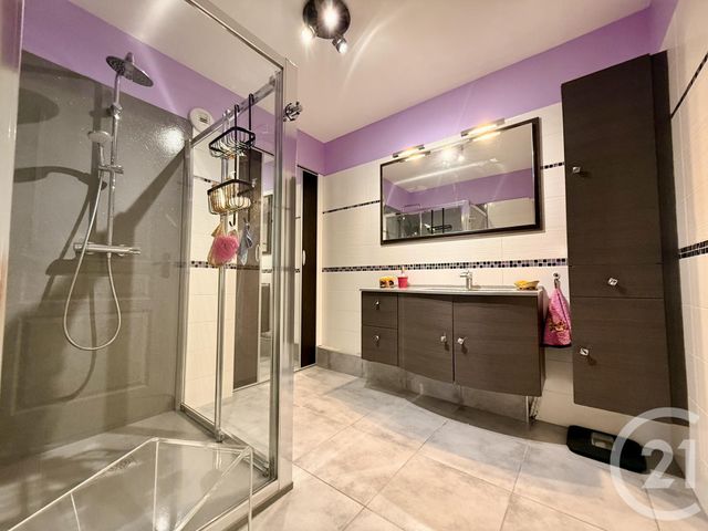 Appartement T4 &agrave; vendre - 4 pi&egrave;ces - 98,37 m2 - Soyons - 07 - RHONE-ALPES