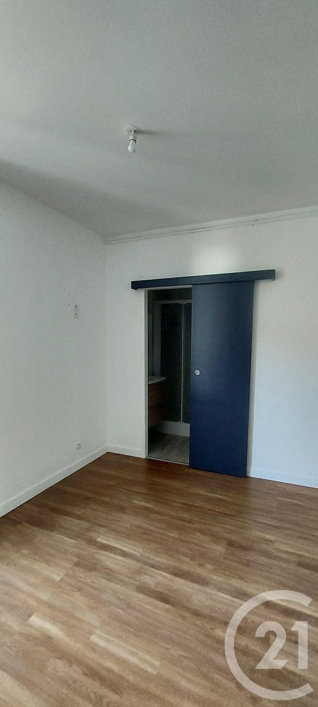 Appartement &agrave; louer - 5 pi&egrave;ces - 45,04 m2 - Gerardmer - 88 - LORRAINE