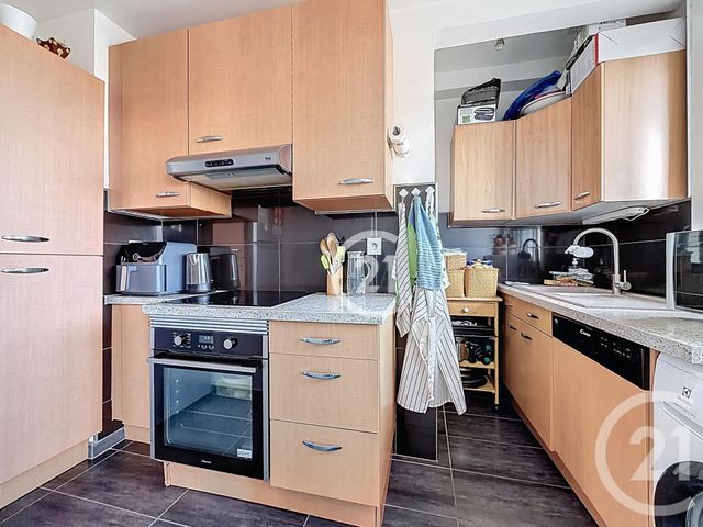 Appartement F4 &agrave; vendre - 4 pi&egrave;ces - 64,22 m2 - Montreuil - 93 - ILE-DE-FRANCE