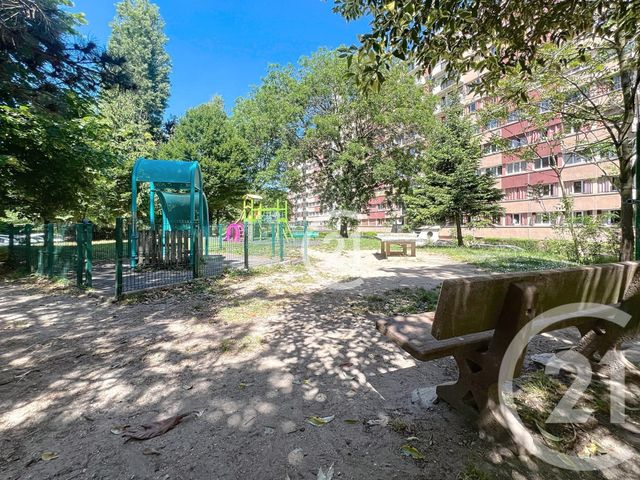 Appartement F4 &agrave; vendre - 4 pi&egrave;ces - 64,22 m2 - Montreuil - 93 - ILE-DE-FRANCE