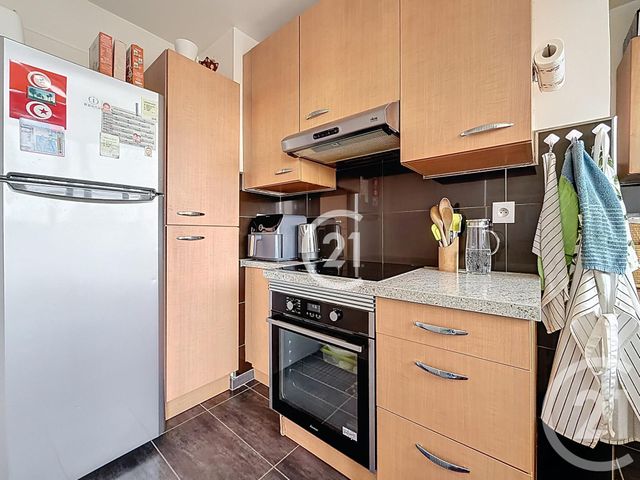 Appartement F4 &agrave; vendre - 4 pi&egrave;ces - 64,22 m2 - Montreuil - 93 - ILE-DE-FRANCE