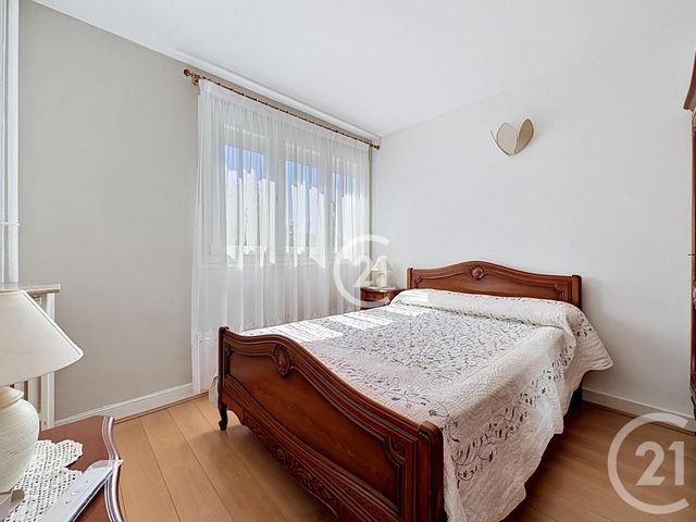 Appartement F4 &agrave; vendre - 4 pi&egrave;ces - 62,65 m2 - Montreuil - 93 - ILE-DE-FRANCE