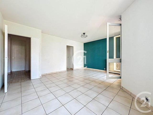 Appartement F4 à vendre - 4 pièces - 85,26 m2 - Montreuil - 93 - ILE-DE-FRANCE