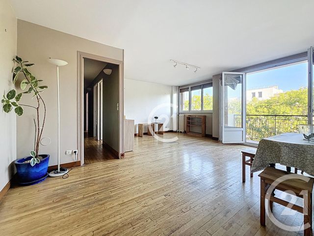 Prix immobilier MONTREUIL - Photo d’un appartement vendu