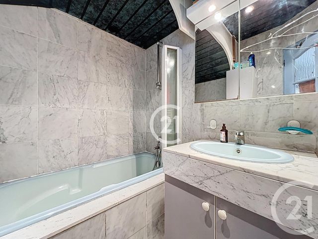 Maison à vendre - 5 pièces - 115 m2 - Montreuil - 93 - ILE-DE-FRANCE