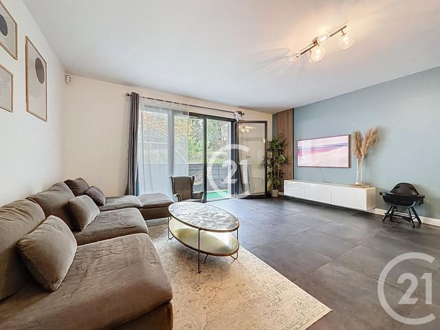 Appartement F3 à vendre - 3 pièces - 70,50 m2 - Montreuil - 93 - ILE-DE-FRANCE