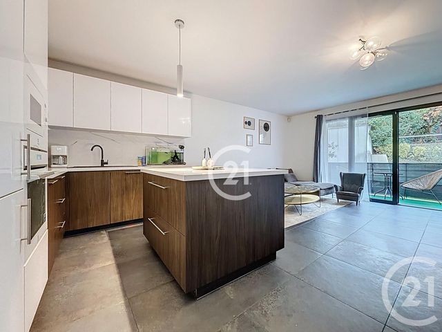 Appartement F3 à vendre - 3 pièces - 70,50 m2 - Montreuil - 93 - ILE-DE-FRANCE