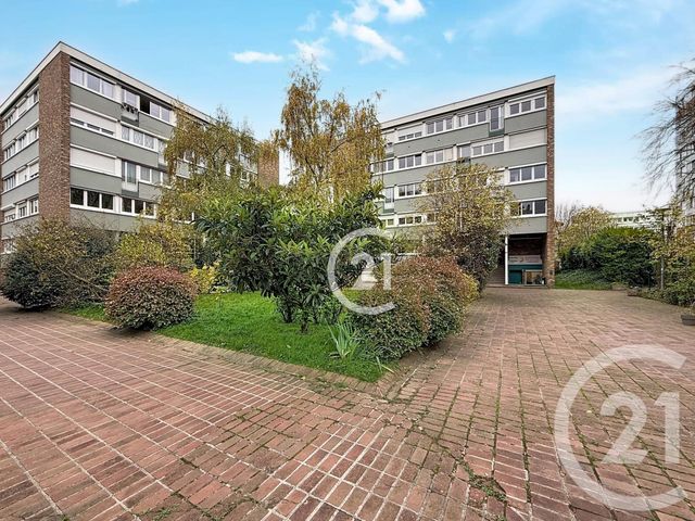 Appartement F4 à vendre - 4 pièces - 77,59 m2 - Montreuil - 93 - ILE-DE-FRANCE