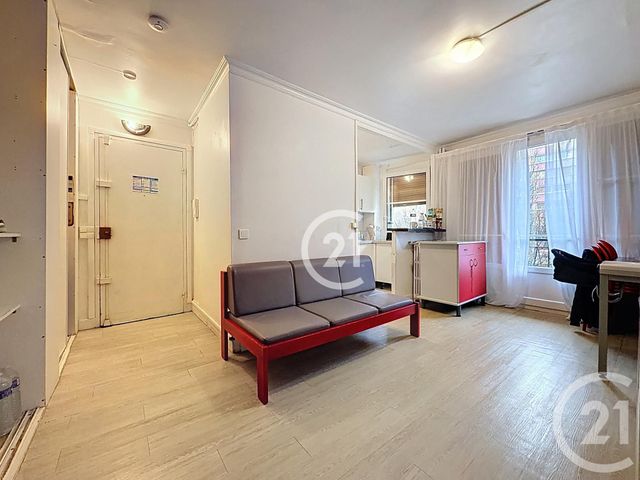 Appartement F4 à vendre - 4 pièces - 61 m2 - Montreuil - 93 - ILE-DE-FRANCE