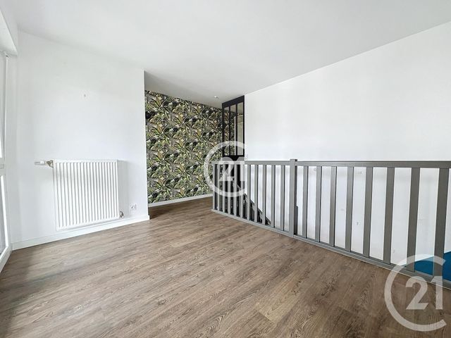 Appartement Duplex &agrave; vendre - 2 pi&egrave;ces - 42,06 m2 - Montreuil - 93 - ILE-DE-FRANCE