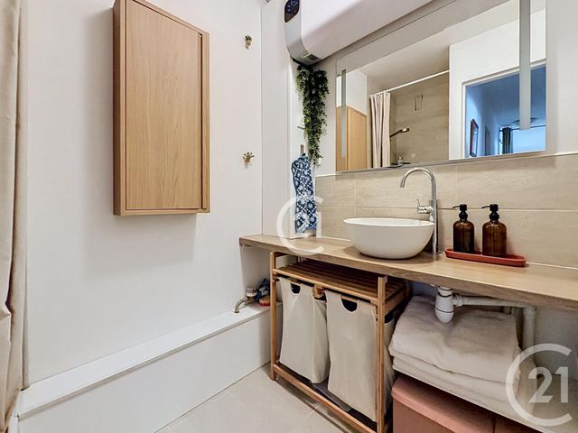 Appartement F4 &agrave; vendre - 4 pi&egrave;ces - 63,18 m2 - Montreuil - 93 - ILE-DE-FRANCE