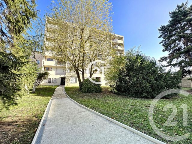 Appartement F2 &agrave; louer - 2 pi&egrave;ces - 42,77 m2 - Romainville - 93 - ILE-DE-FRANCE