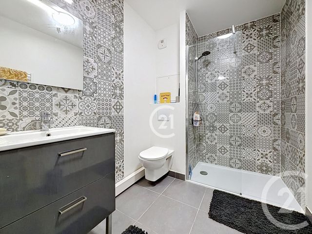 Appartement F4 &agrave; vendre - 4 pi&egrave;ces - 79,79 m2 - Montreuil - 93 - ILE-DE-FRANCE