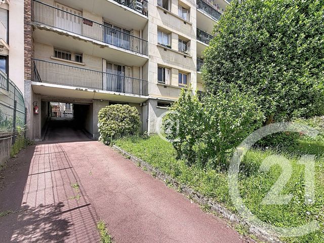 Parking &agrave; vendre - 12 m2 - Montreuil - 93 - ILE-DE-FRANCE