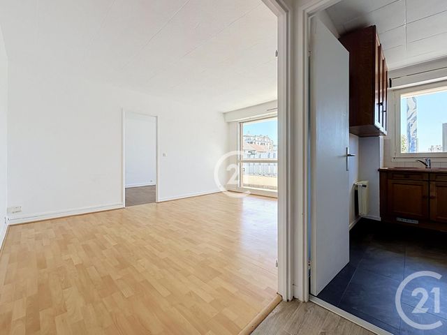Appartement F2 &agrave; vendre - 2 pi&egrave;ces - 43,20 m2 - Montreuil - 93 - ILE-DE-FRANCE
