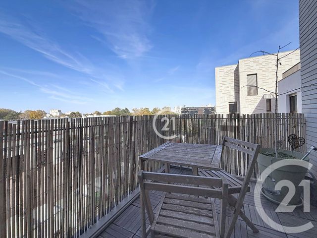 Appartement Duplex &agrave; vendre - 3 pi&egrave;ces - 68,30 m2 - Montreuil - 93 - ILE-DE-FRANCE